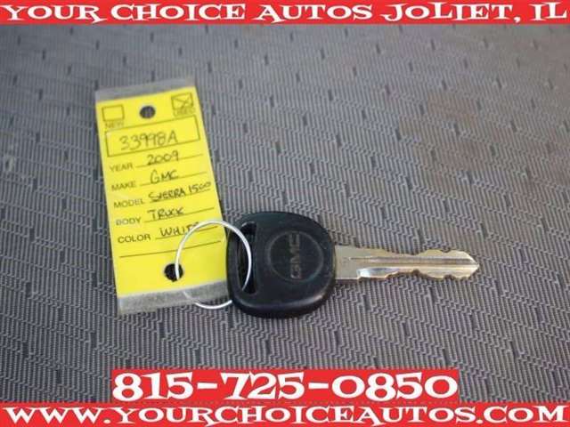 2009 GMC Sierra 2500HD 4x4 Work Truck 2dr Regular Cab LB